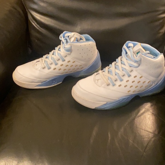 melos new shoes